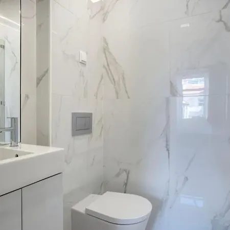 Belo Com Wc Privativo * ליסבון