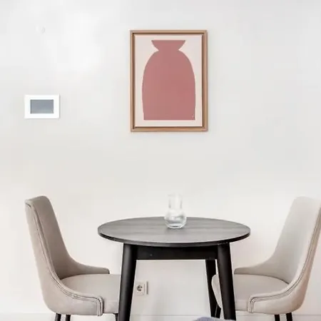 Belo Com Wc Privativo Lisbona